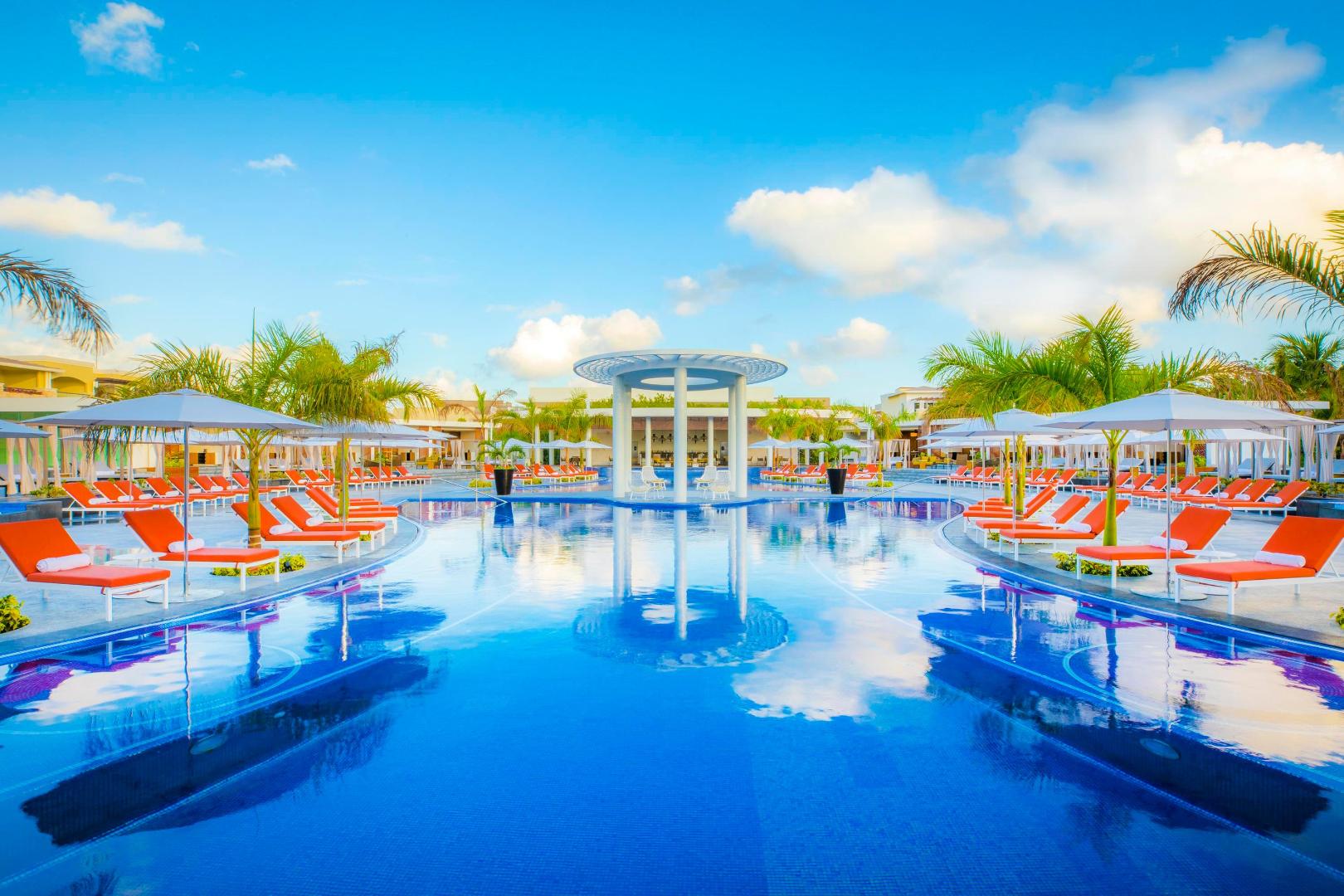 tzell-select-hotels-resorts-the-grand-at-moon-palace-cancun