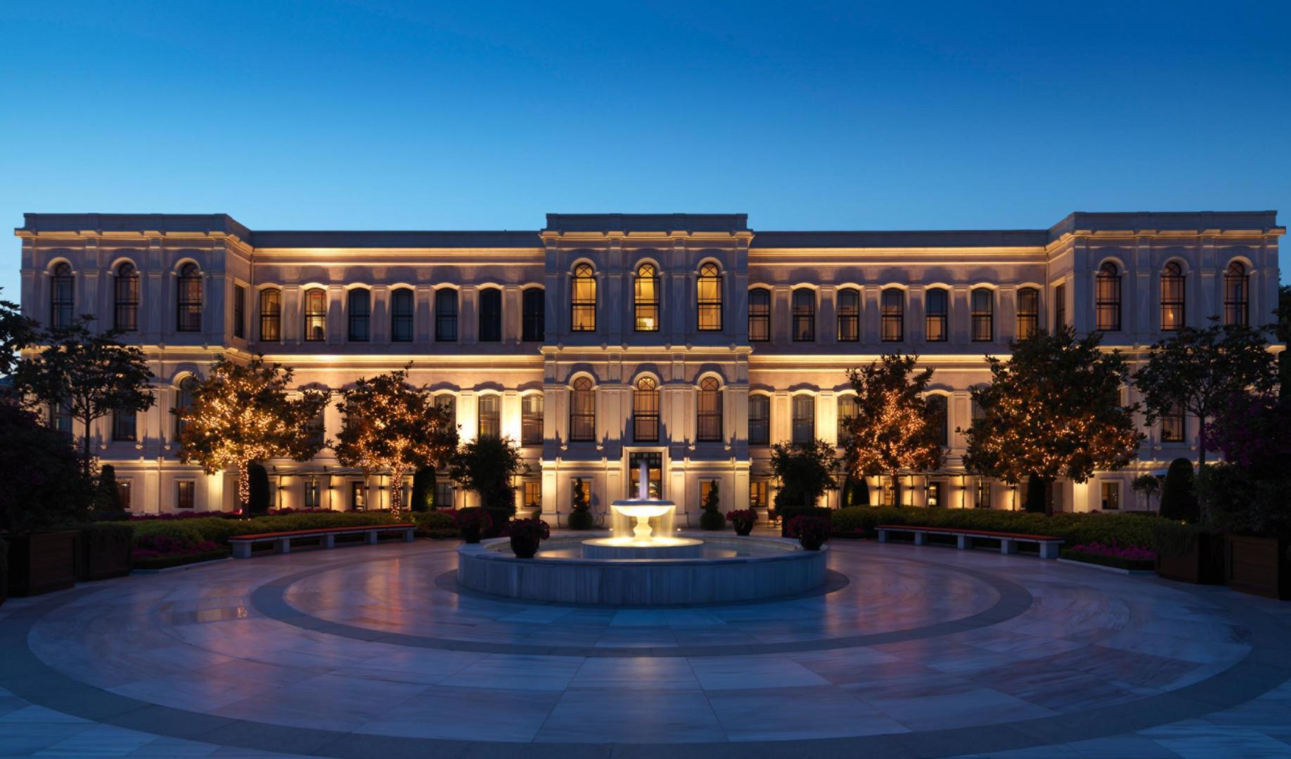 SELECT Experiences - Four Seasons Hotel Istanbul at the Bosphorus