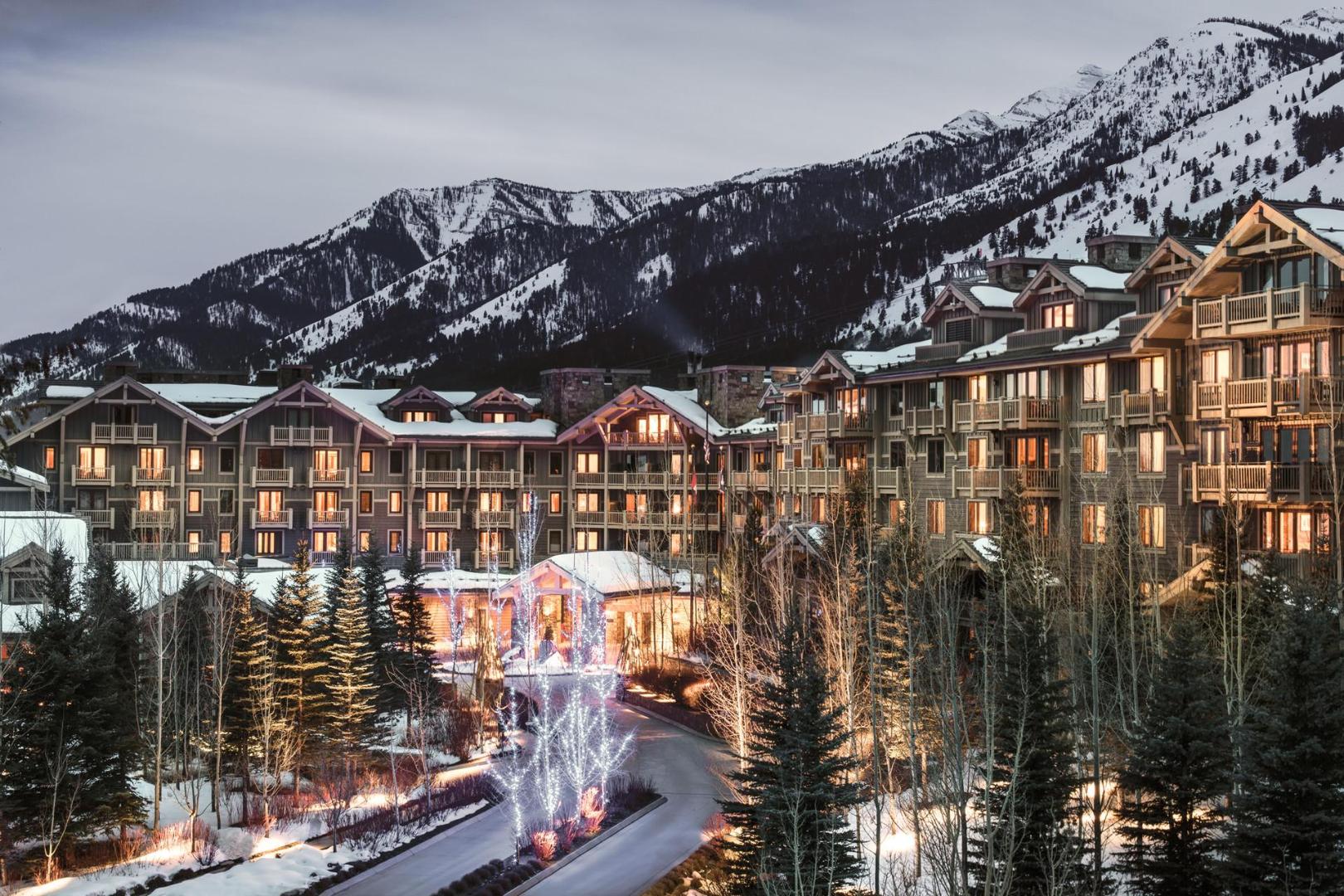 TZELL SELECT Hotels & Resorts Four Seasons Resort Jackson Hole